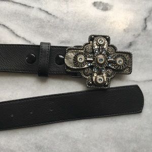 LeatherRock jeweled buckle leather belt large